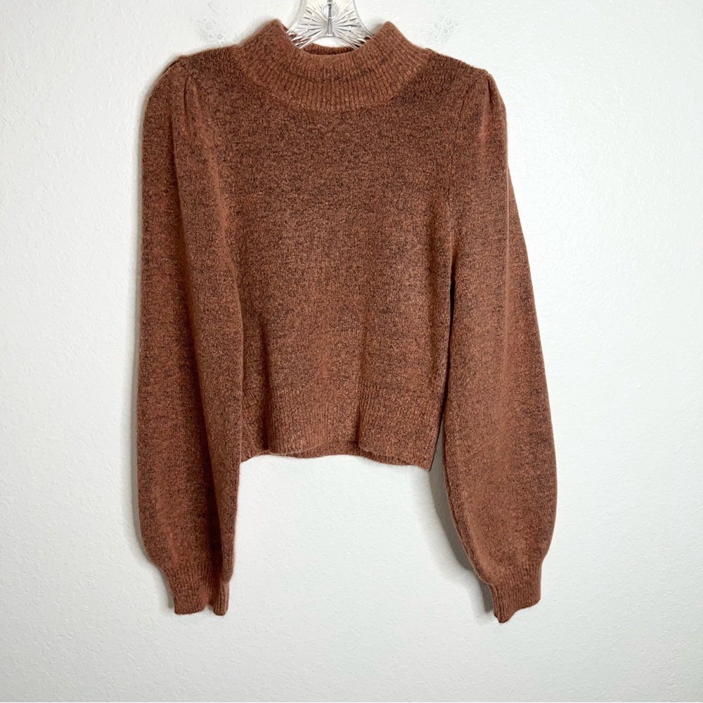 Lulu's Balloonsleeve Sweater